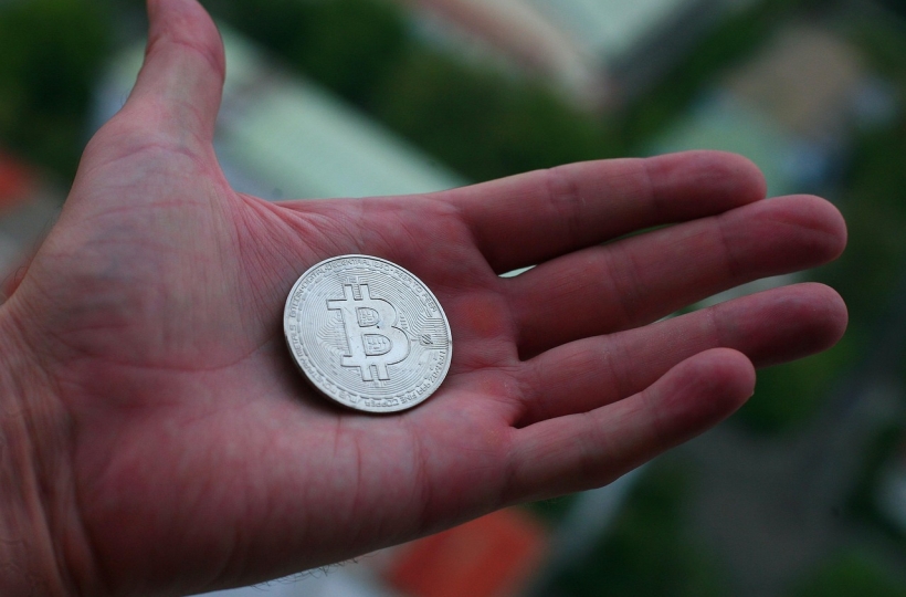 欧意需要实名认证吗：OKX合规用户突破3000万 认证30秒内完成