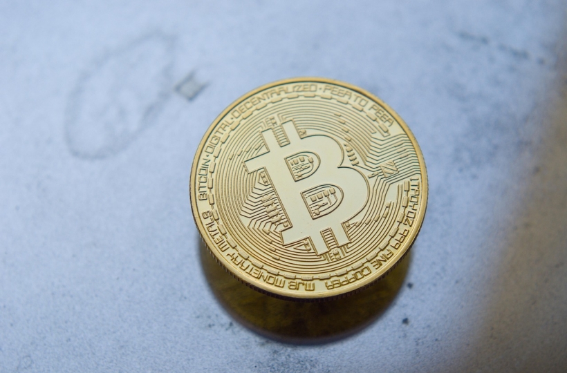 欧艺交易所公告:APP上线稳定币收款码下载功能 日均扫码交易量突破1.2亿美元
