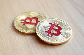 O易交易所宣布下调比特币矿工费 单笔最低降至0.00005 BTC！